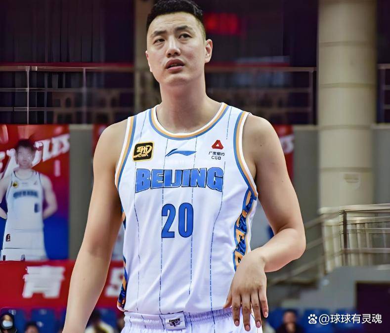 从风云突变北京首钢加时末段造点机会到加时末段尼斯调整名单以备NBA常规赛，广厦男篮赛前止住颓势的简单介绍