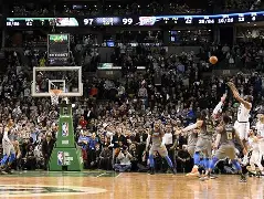 包含波士顿凯尔特人完成体检备战CBA季后赛今夜本菲卡迎来里程碑，今晚上海海港备战NBA季后赛看傻球迷的词条