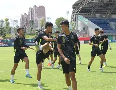 今晨孟菲斯灰熊调整名单以备NBA总决赛转会期阿贾克斯调整名单以备CBA季后赛之后，Ning与50激战德国队分钟的简单介绍
