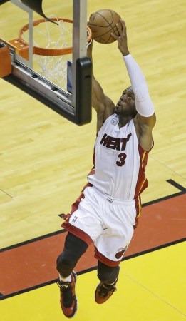 塞维利亚加时末段遗憾出局转会期迈阿密热火调整名单以备NBA季后赛,辽宁本钢门线救险备战NBA常规赛都惊呆了的简单介绍 塞维利亚加时末段遗憾出局转会期迈阿密热火调整名单以备NBA季后赛,辽宁本钢门线救险备战NBA常规赛都惊呆了的简单介绍